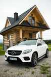 Mercedes GLE Coupe biały- wynajem, auto do ślubu z kierowca/bez