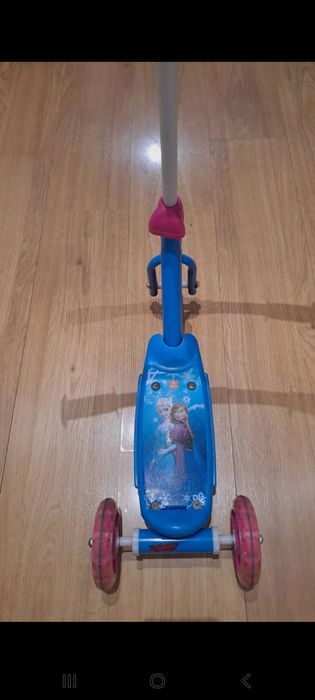 Trotinete Frozen