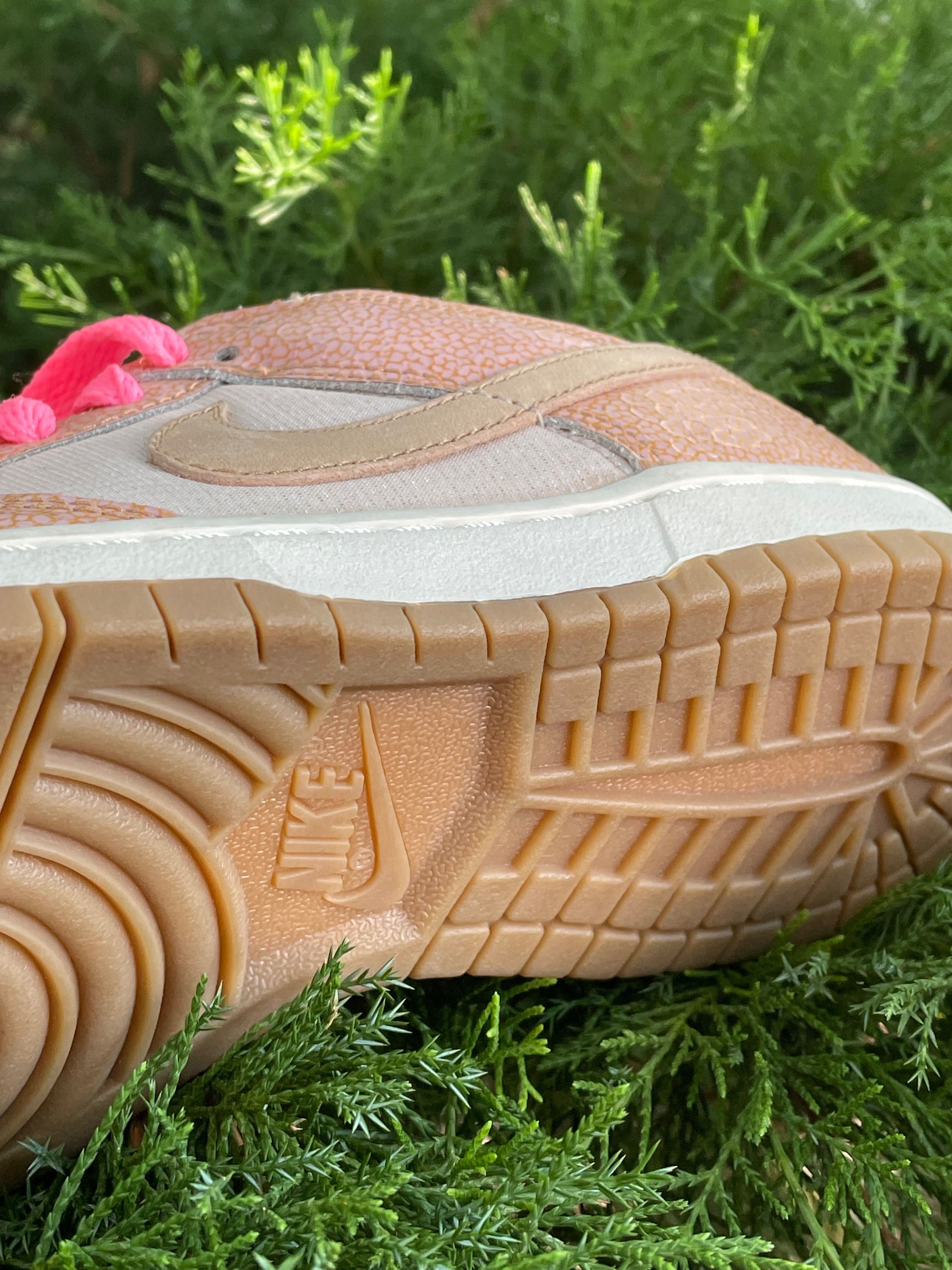 ОРИГІНАЛ Nike Barbie Dunk 37,5