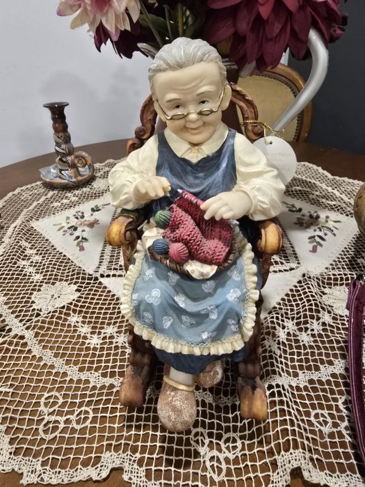 Bonecos em Marfinite