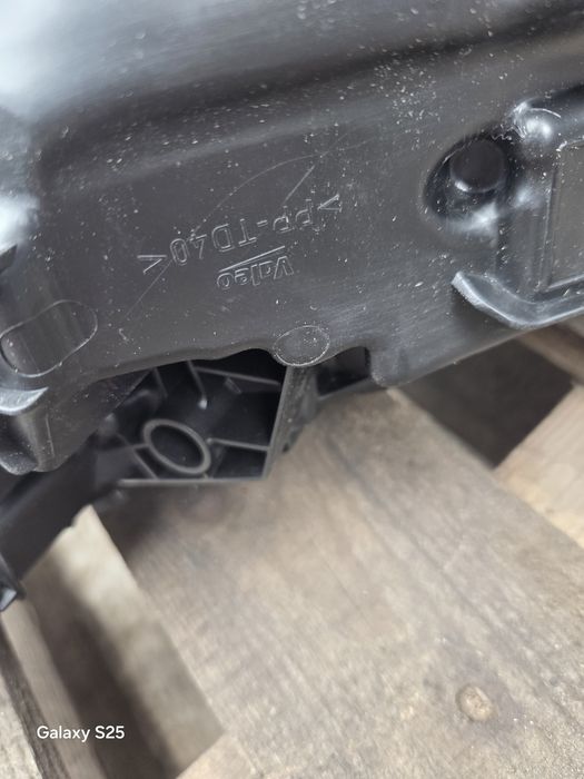 Фари tesla model 3 2024+