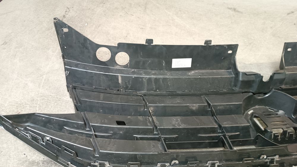 Vendo grelha de frente VW tiguan R-Line ano 2018/20