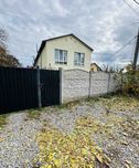 Бориспіль, вул. Ботанічна 20. Свій дворик, парковка для авто,
