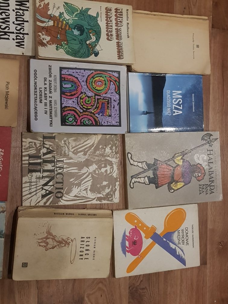 Stare książki 15 sztuk pudełko prl