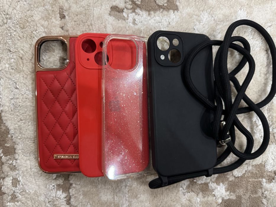 Чохли для iPhone 13