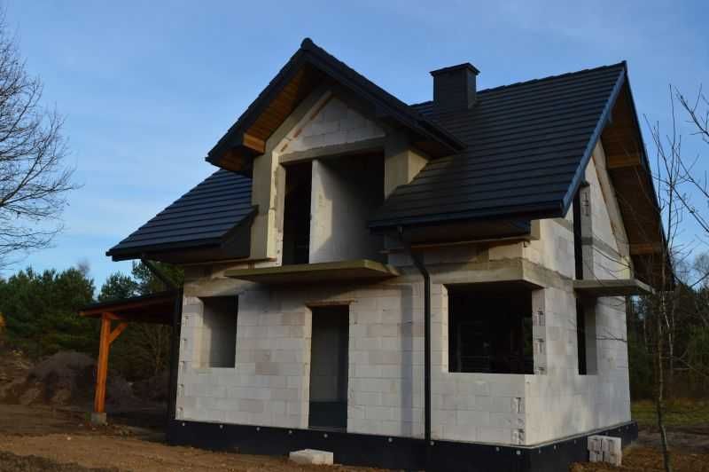 Sprzedam dom w stanie surowym  82 m pow użytk + 20 m wiata garażowa