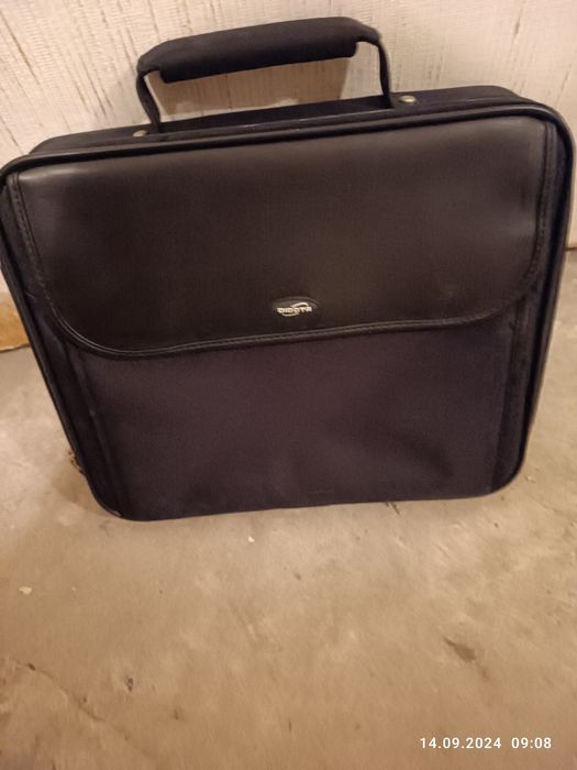 Sprzedam dwie torby na laptopa