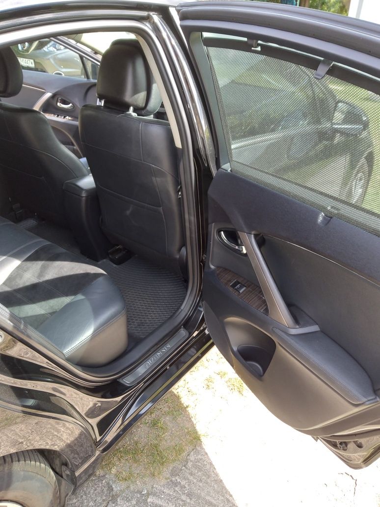 Toyota avensis w super stanie z salonu
