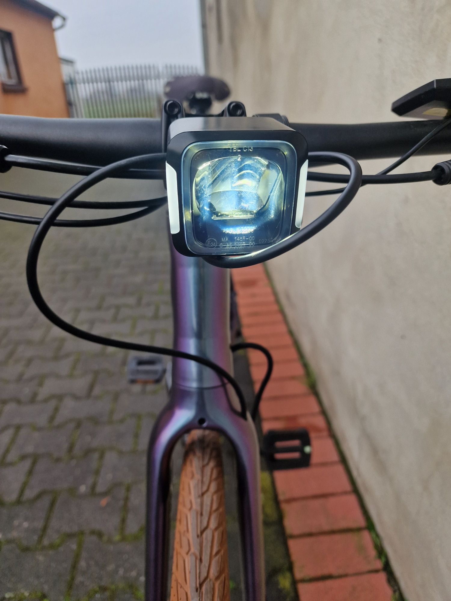 Rower elektryczny Gravel Powystawowy