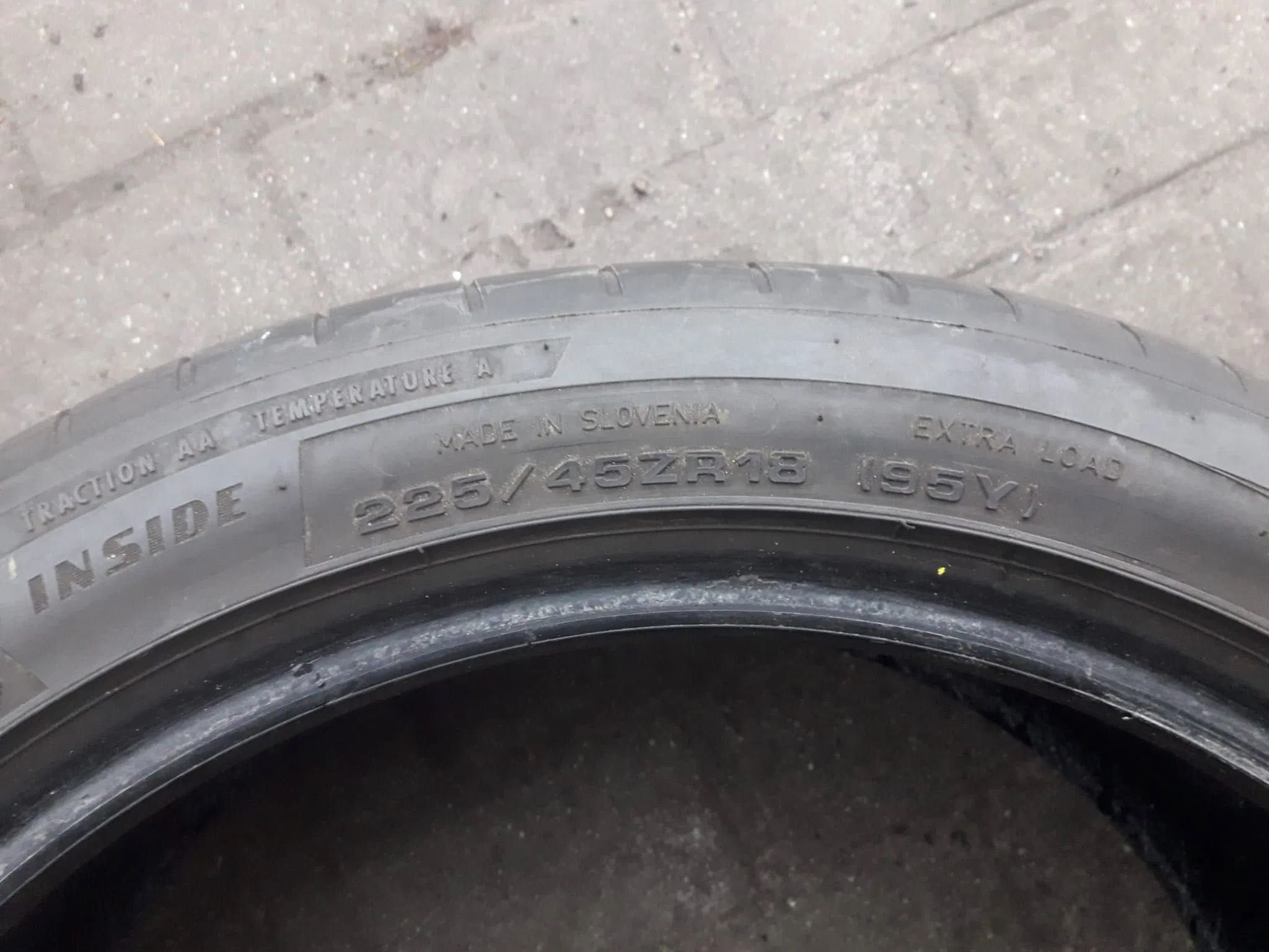 Opony letnie 225/45ZR18 95Y Dunlop