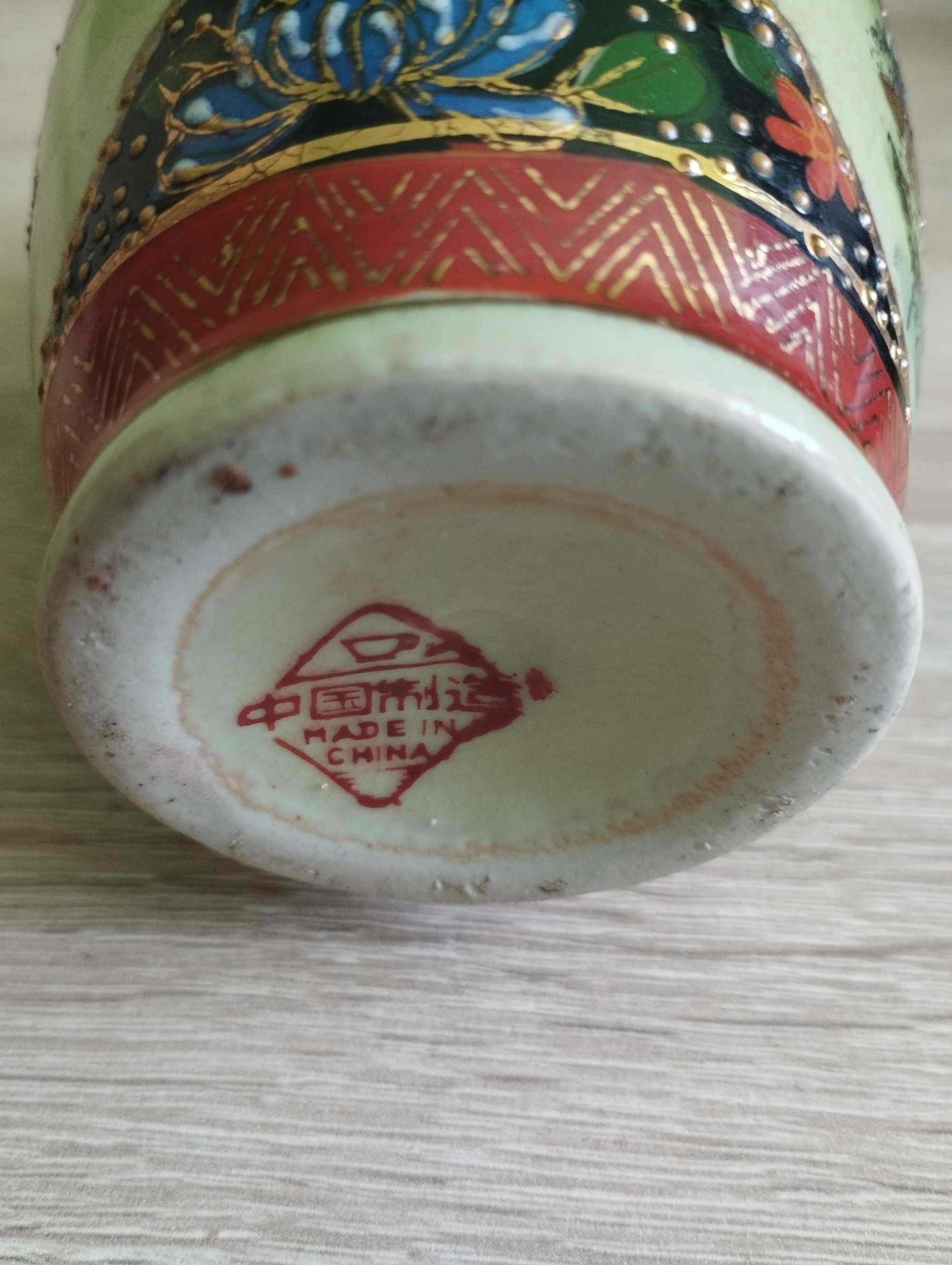 Sygnowany chiński wazon vintage
