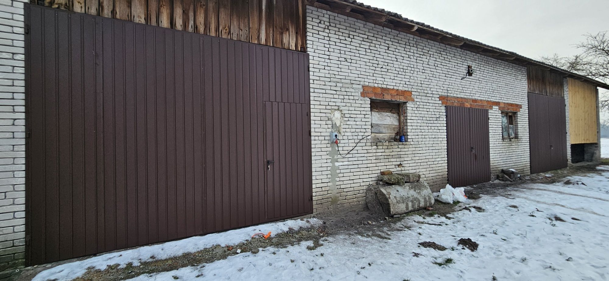 Brama Drzwi Wrota Kwatery Wierzeje do szopy garażu magazynu warsztatu