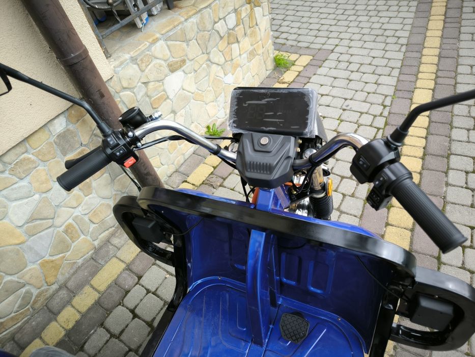 Вантажний електричний трицикл -1200W