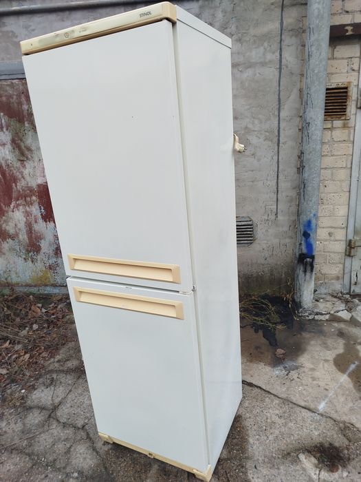 Холодильник Stinol  no frost