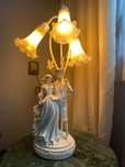 Ładna romantyczna lampa