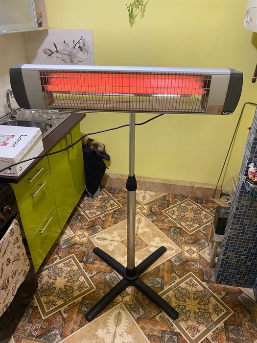 Обігрівач UFO basic 1800 + ніжка