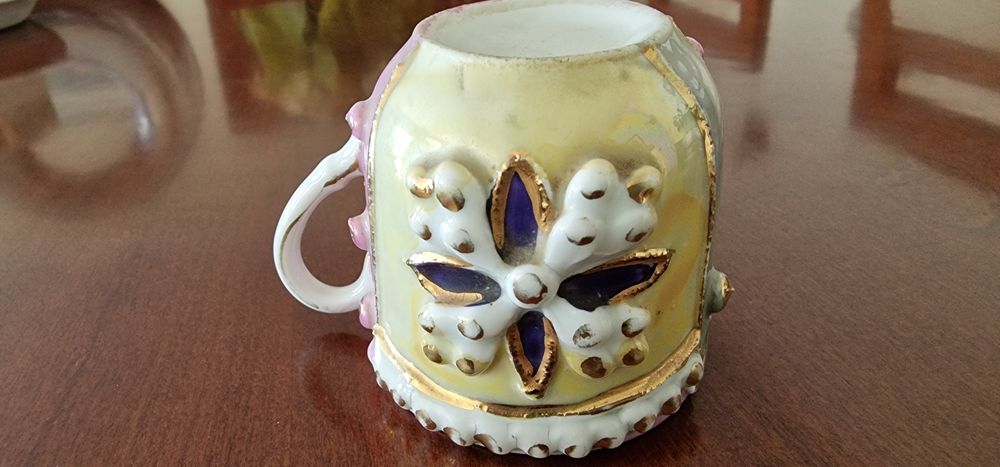 Porcelanas antigas de colecção