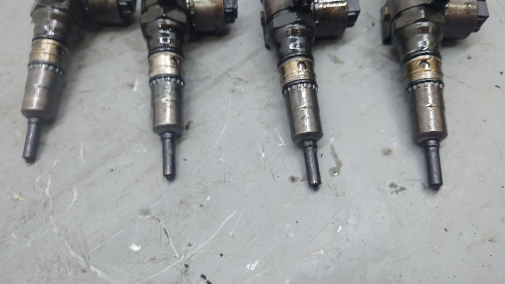 VW Volkswagen Passat B6 Audi A4 B7 2.0D TDi Pompowtryskiwacze