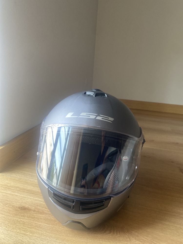 capacete modular LS2 Strobe