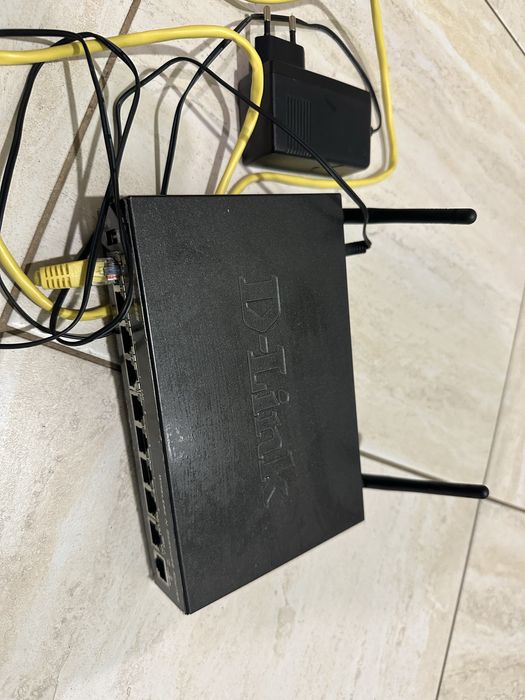 Уніфікований маршрутизатор D-Link DSR-250N