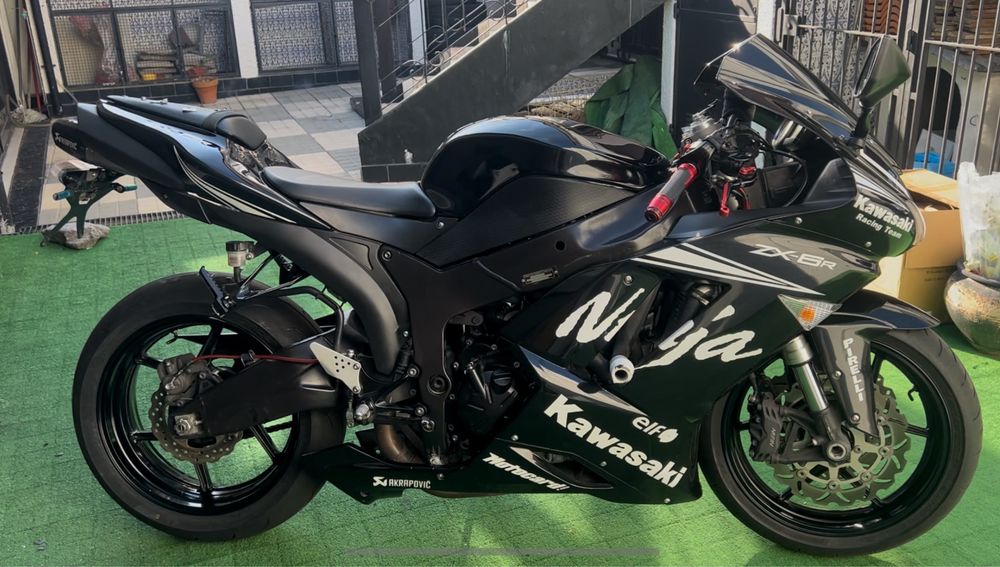 Kawasaki zx6r 25kw carta a2 akrapovic / credito/ entrega nacional