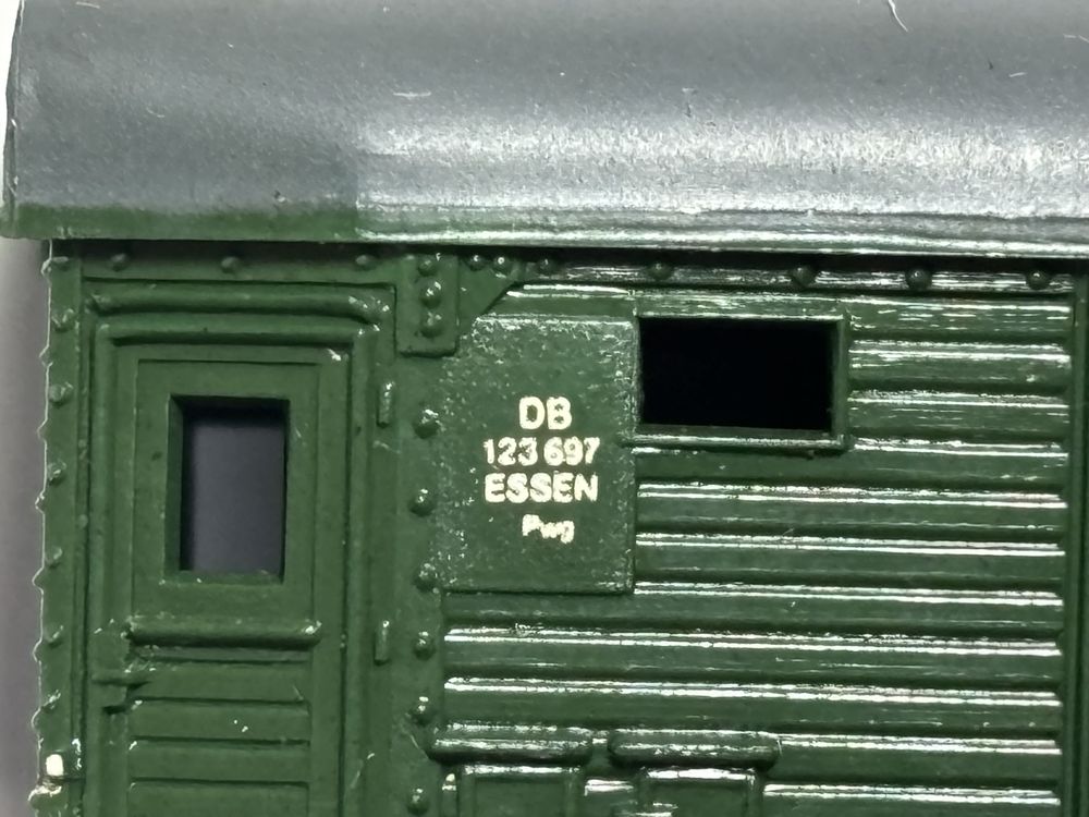 Model wagonu do kolejki MINITRIX
