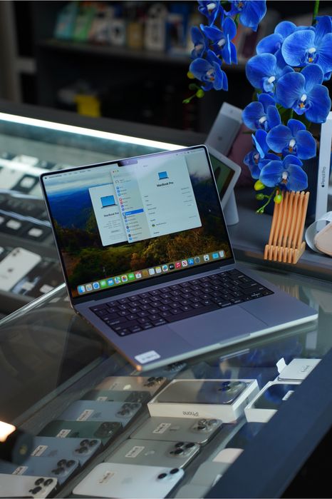 MacBook Pro 14 M1 Max 64GB/1TB (40циклів)