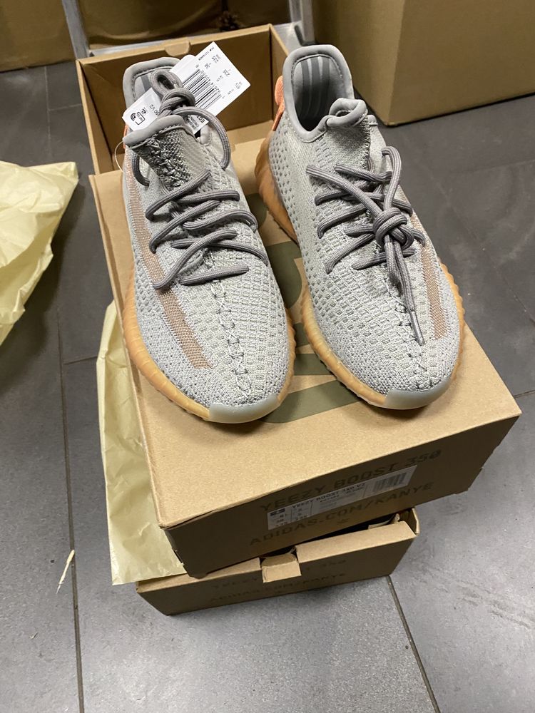 Adidas Yeezy Boost 350 V2 True Form