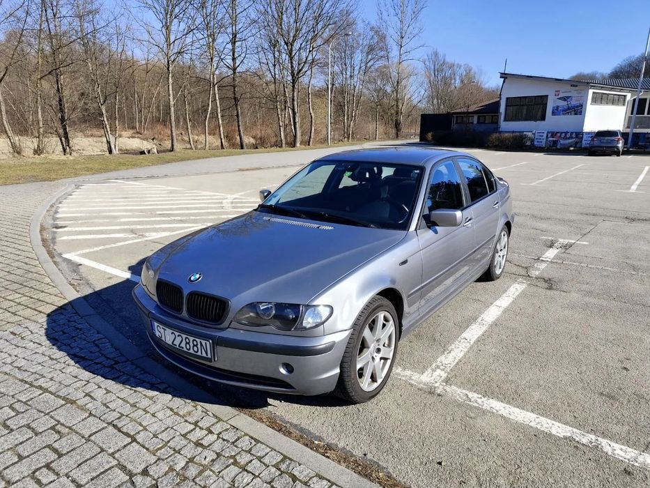 BMW Seria 3 BMW 2003 r. wersja 325xi, 141kW, 4x4 benzyna + LPG.