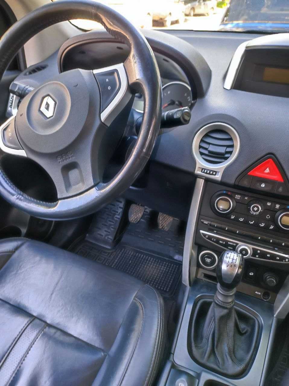 Renault Koleos 2008р  2,0 diesel