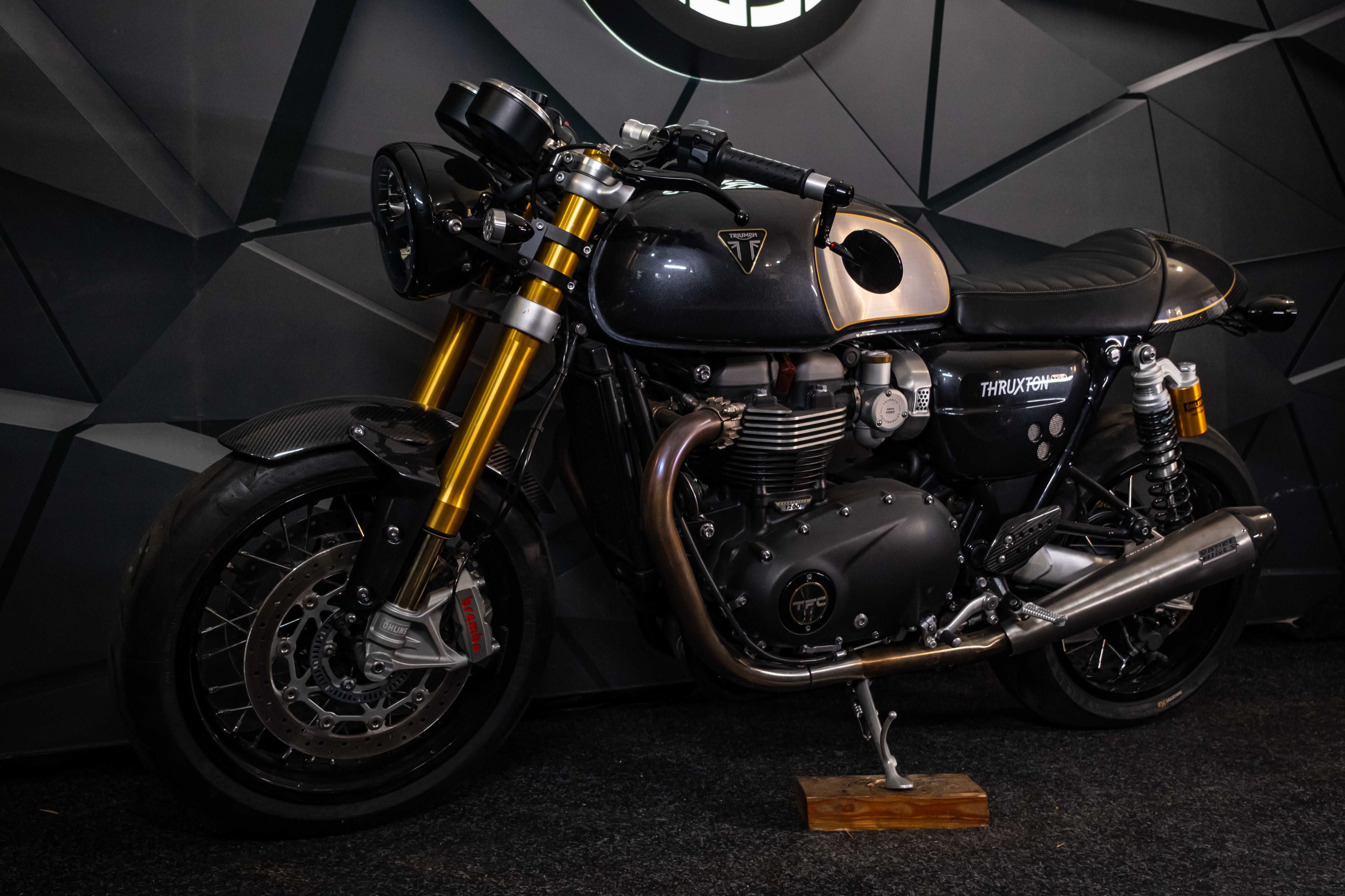Triumph Thruxton 1200R TFC