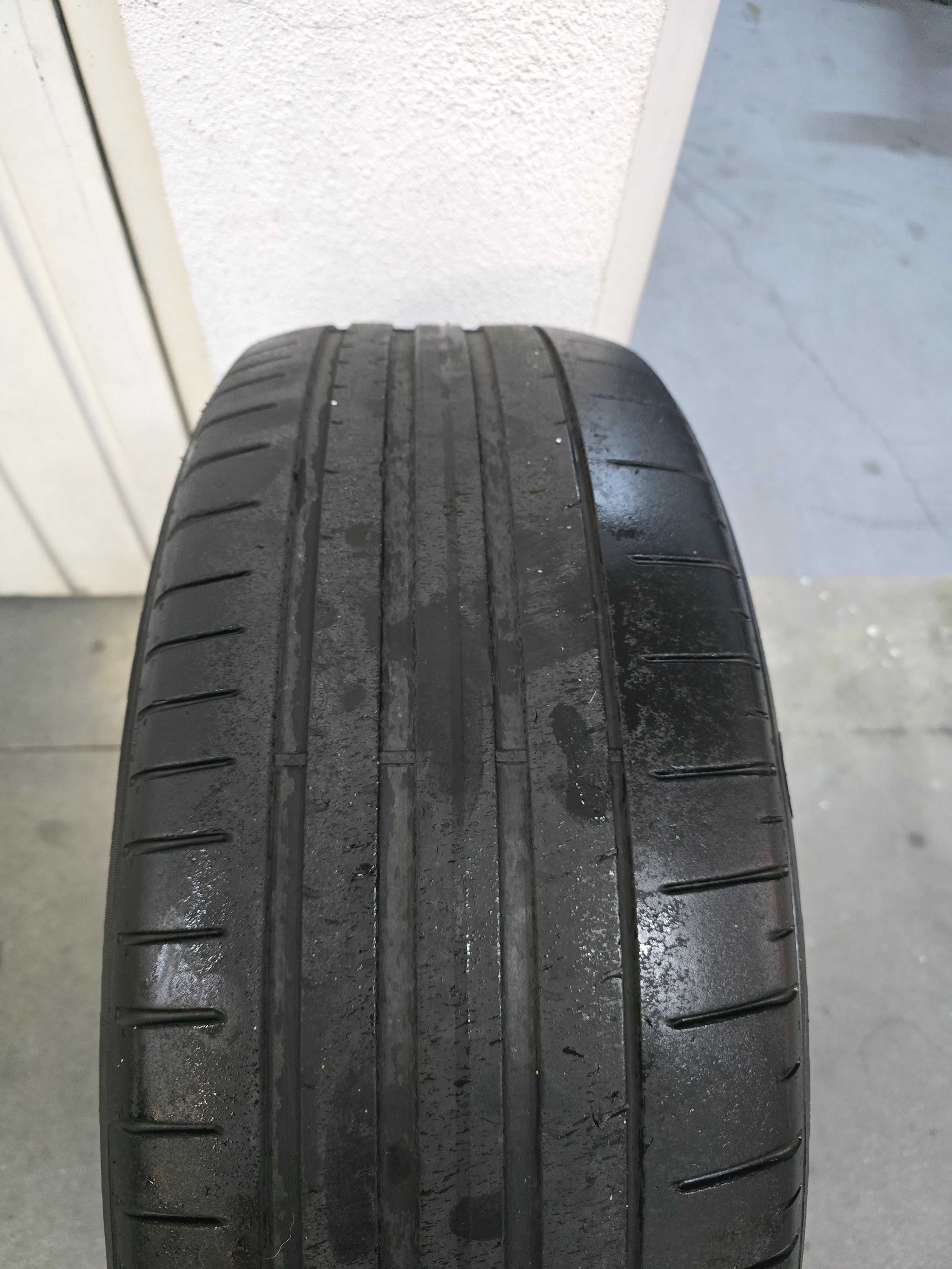 Pneu Pirelli JLR  245/45R20 103Y PZERO (Par)