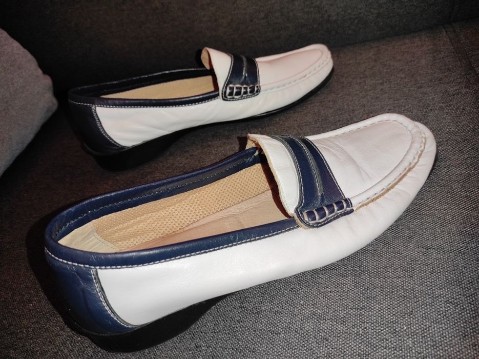 455. Mokasyny skórzane Pavacini r. 39