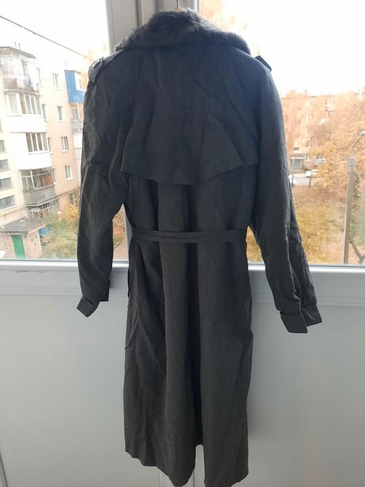 Віддам пальто темносіре жін осіннє 44р нове 92р плащівка з підкладкою