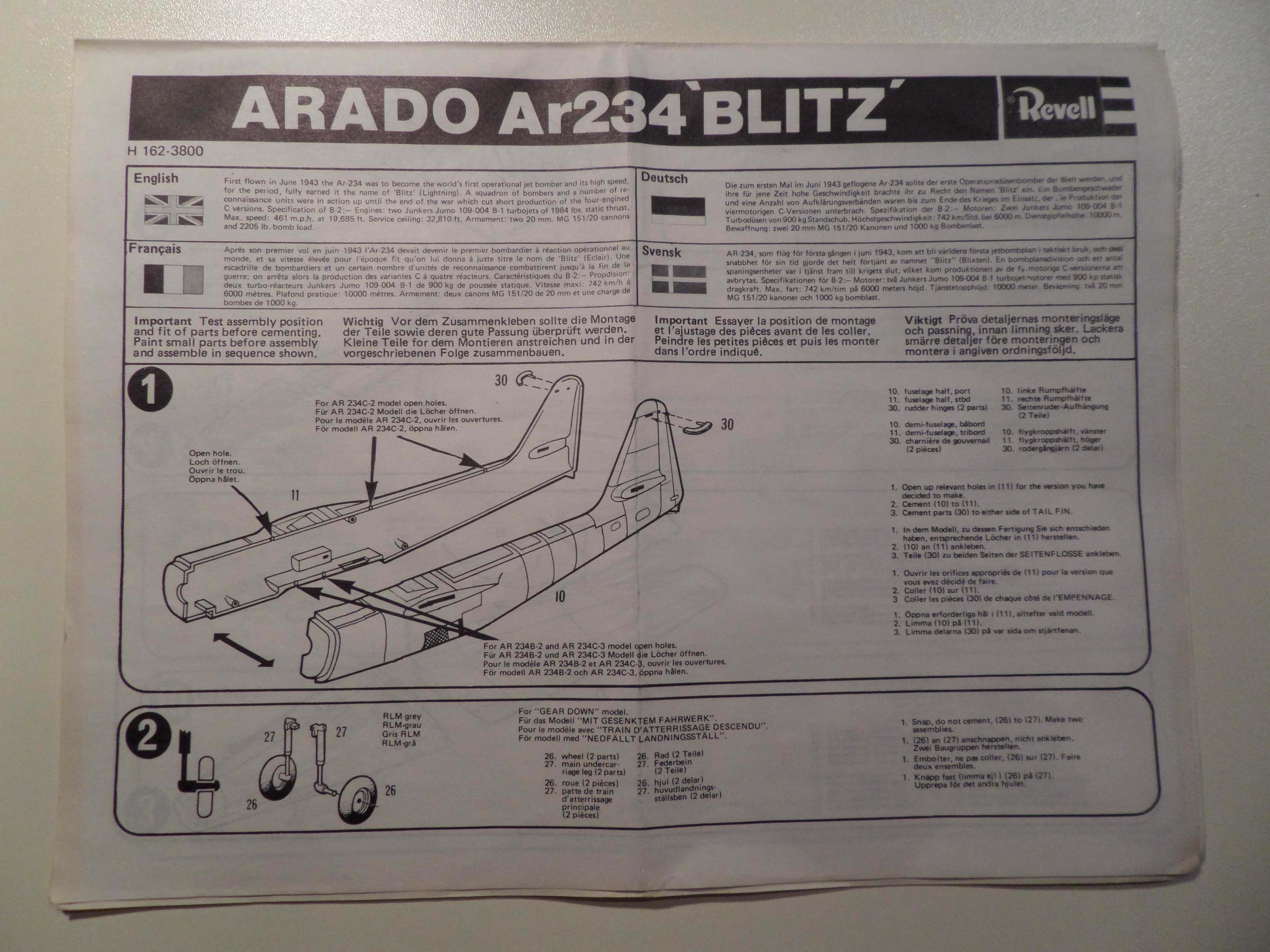 Model Arado AR 234 Blitz i V2 -  firmy Revell w skali 1:72