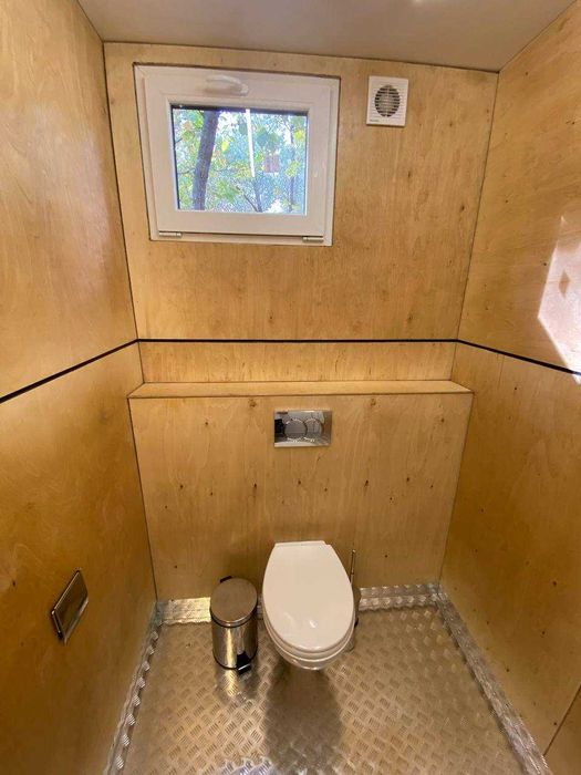 Модульний туалет на 2 кабінки