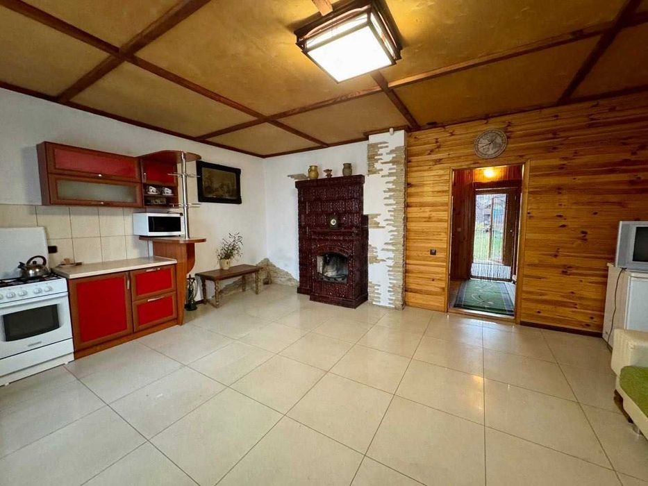 Продам дачу з ремонтом. Нова Українка