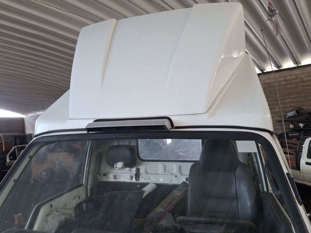 Corta vento Aleron toyota dyna 250 e 280