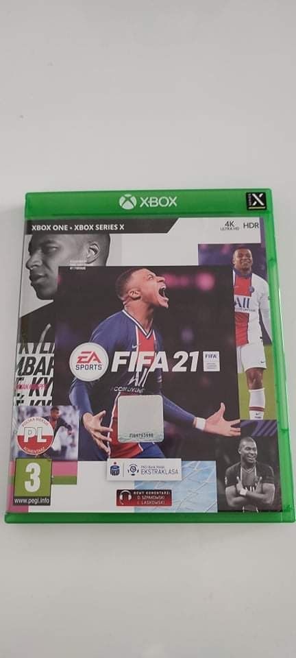 Gra FIFA 21 na XBOX