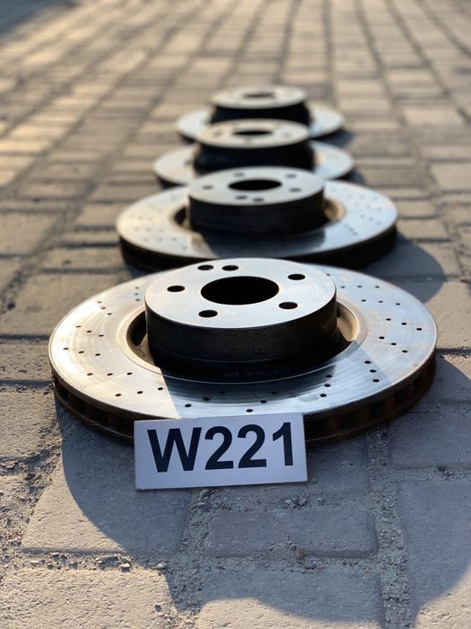 Тормнозные диски Мерседес w211 w212 w221 x164 w164 w220 w203 Тормозні