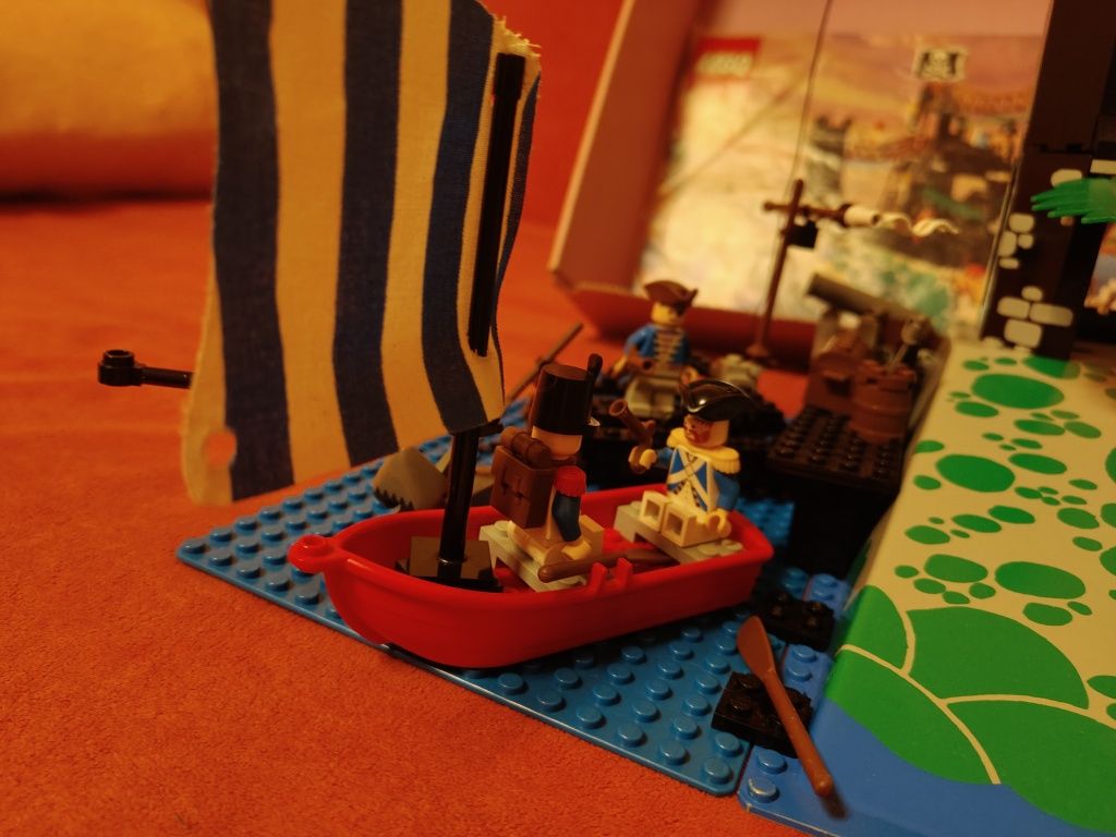 LEGO 6273 Rock Island Refuge UNIKAT