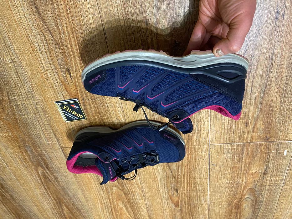 Lowa GoreTex кроссовки полуботинки черевики демисезон оригинал р.40