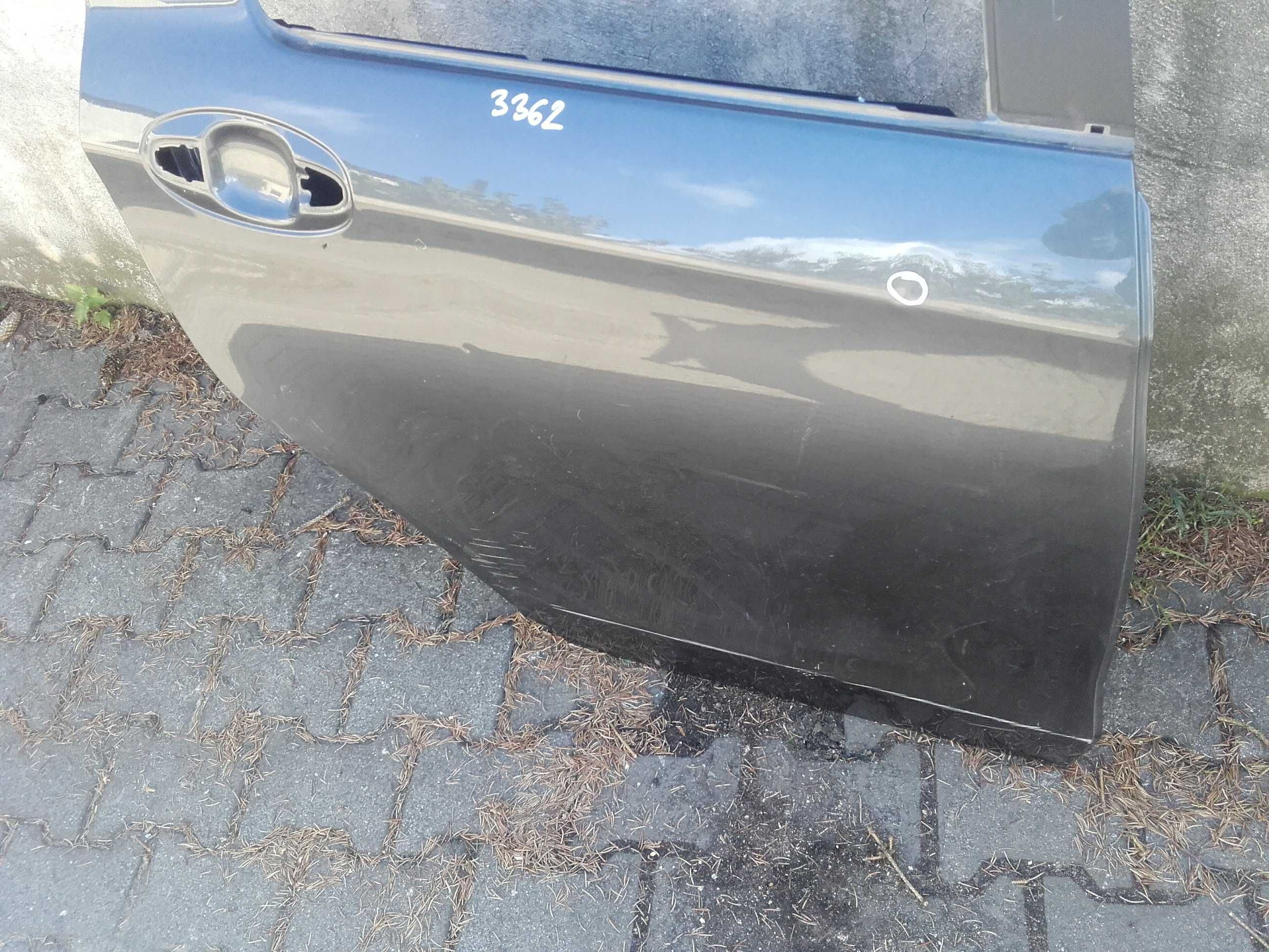 Drzwi tył prawe Toyota Yaris 3 011-> nr3362