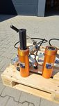 Siłownik hydrauliczny przelotowy Lukas, 24tony, 27mm, Enerpac