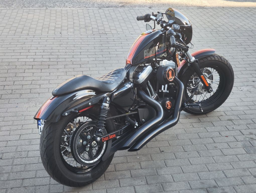 2013 Harley-Davidson XL1200, Forty-Eight Sportster