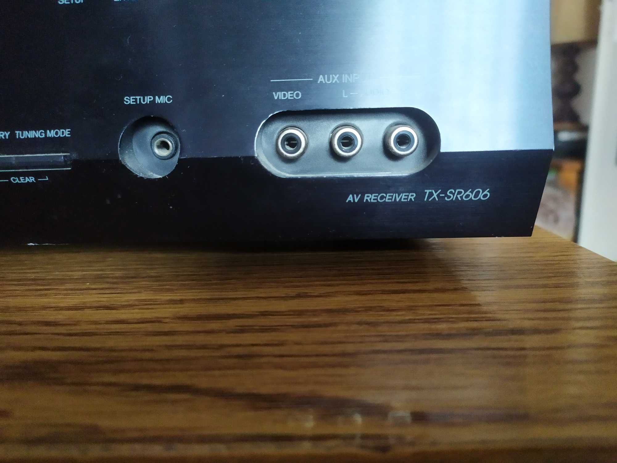 Amplituner Onkyo TX-SR606