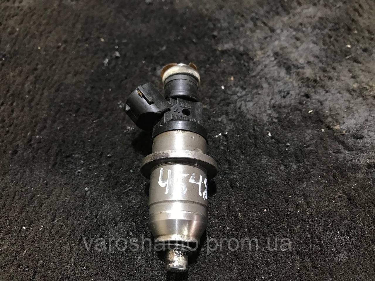 Форсунка бензинова електрична 2 піна 1.8 16V Mitsubishi Carisma E7T050