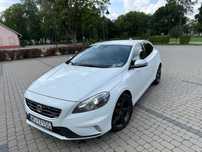 Volvo V40 1.6 D2 R design Xenon Ciemny środek Prywatnie!!! Zadbane!