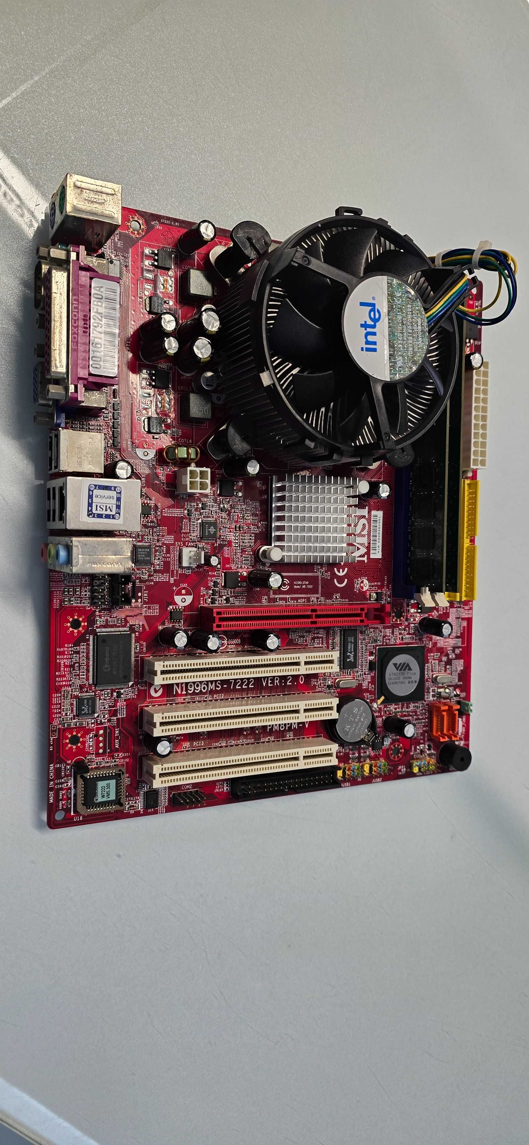 Vendo motherboard Msi skt 775+processador+memorias+dissipador PM8PM-V