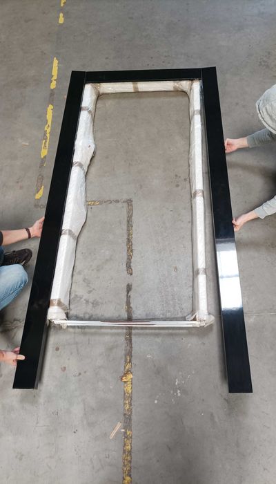 Opaski lakierowane do drzwi